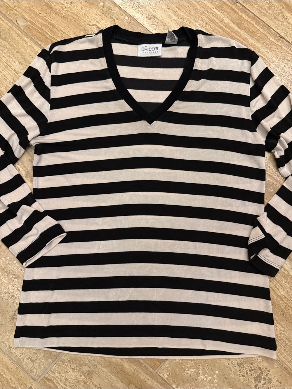 Chico's Travelers Black and Tan Striped V-Neck Top Lightweight Size 1